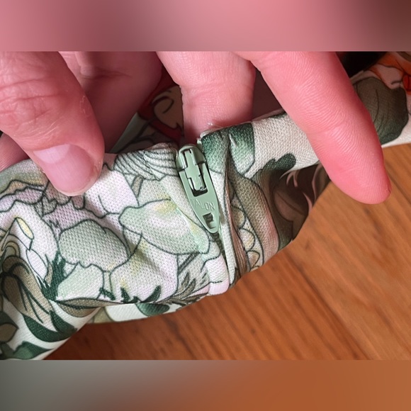 70s Vintage Vegetable Garden Print Green Maxi Dress - Picture 7 of 7